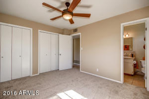 4020 Earll Dr, Phoenix, AZ 85018 photo 17