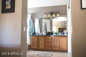 6559 E Northridge St, Mesa, AZ 85215 photo 8