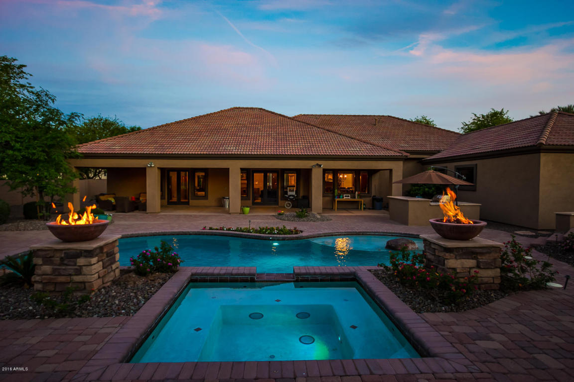 7030 S Star Dr, Gilbert, AZ 85298 photo 3