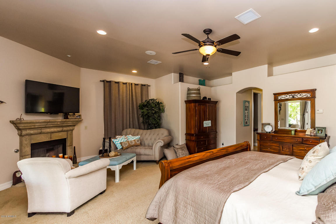 7030 S Star Dr, Gilbert, AZ 85298 photo 23