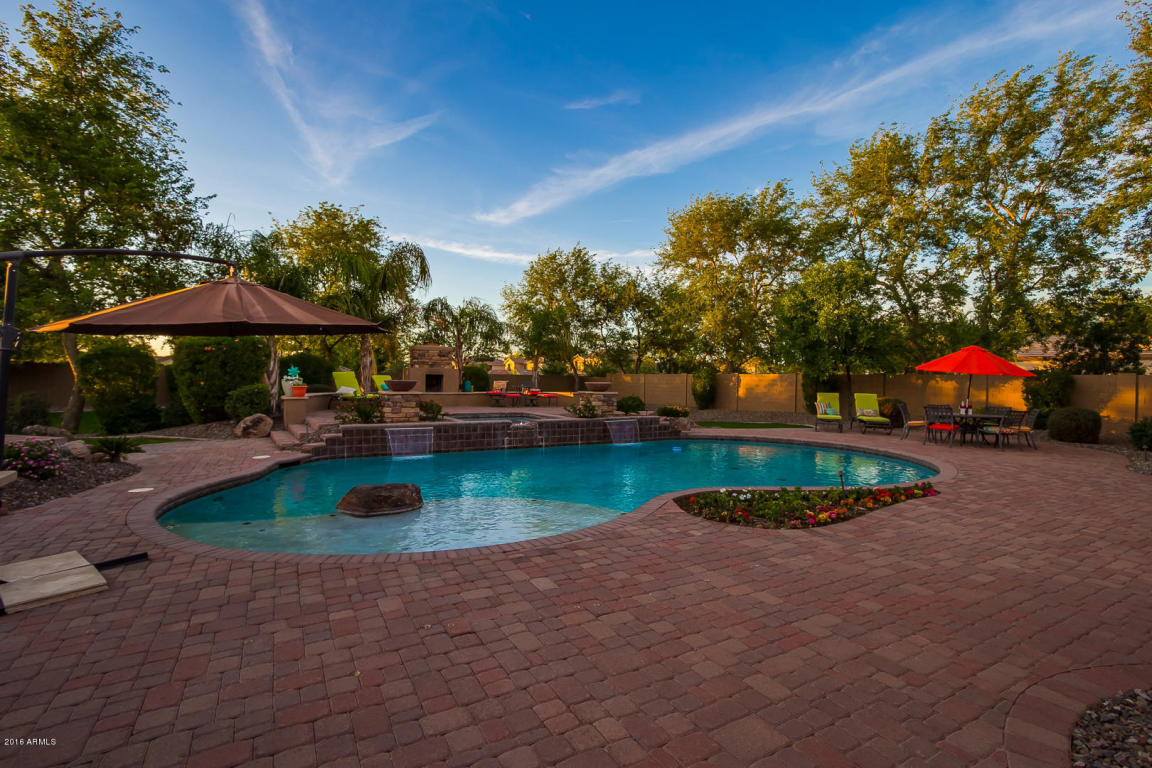 7030 S Star Dr, Gilbert, AZ 85298 photo 5