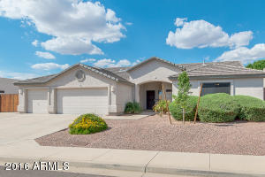 9536 E Glencove St, Mesa, AZ 85207 photo 2