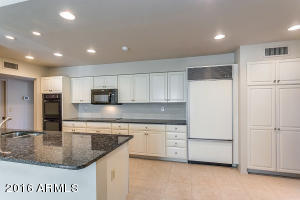 4448 E Camelback Rd #13, Phoenix, AZ 85018 photo 14