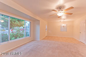 915 E Rovey Ave, Phoenix, AZ 85014 photo 11