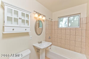 915 E Rovey Ave, Phoenix, AZ 85014 photo 22