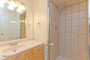 915 E Rovey Ave, Phoenix, AZ 85014 photo 17