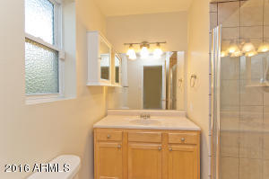 915 E Rovey Ave, Phoenix, AZ 85014 photo 16