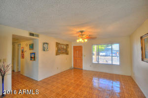 3501 E Angela Dr, Phoenix, AZ 85032 photo 4