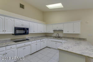 2033 E Oasis St, Mesa, AZ 85213 photo 4
