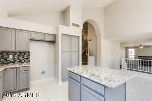 1358 E Shannon St, Gilbert, AZ 85295 photo 9