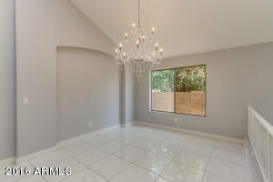 1358 E Shannon St, Gilbert, AZ 85295 photo 4