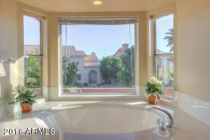 3841 E Hiddenview Dr, Phoenix, AZ 85048 photo 12