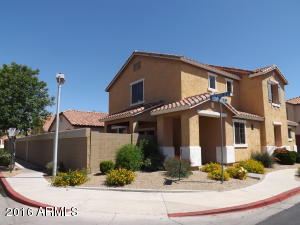 936 E Cantebria Dr, Gilbert, AZ 85296 photo 18