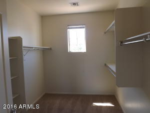 936 E Cantebria Dr, Gilbert, AZ 85296 photo 9