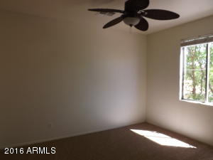 936 E Cantebria Dr, Gilbert, AZ 85296 photo 5