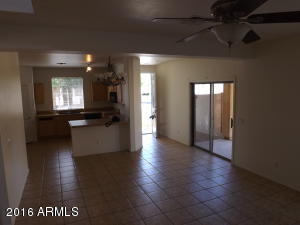 936 E Cantebria Dr, Gilbert, AZ 85296 photo 4