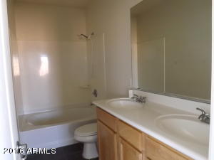 936 E Cantebria Dr, Gilbert, AZ 85296 photo 10