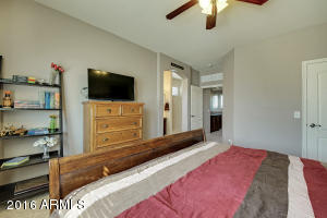 4166 E Santa Fe Ln, Gilbert, AZ 85297 photo 13