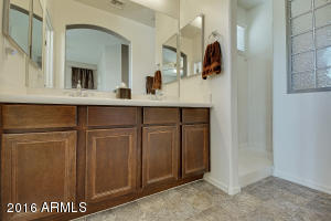 4166 E Santa Fe Ln, Gilbert, AZ 85297 photo 14