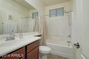 4166 E Santa Fe Ln, Gilbert, AZ 85297 photo 17