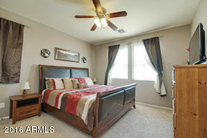 4166 E Santa Fe Ln, Gilbert, AZ 85297 photo 12