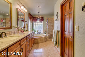 480 N 158th St, Gilbert, AZ 85234 photo 32
