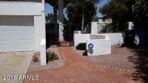 2218 E Sierra St, Phoenix, AZ 85028 photo 5