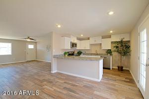 3823 E Gelding Dr, Phoenix, AZ 85032 photo 7