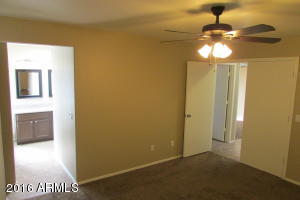 863 W Horseshoe Ave, Gilbert, AZ 85233 photo 13