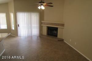 863 W Horseshoe Ave, Gilbert, AZ 85233 photo 4