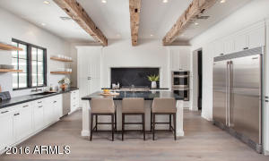 5929 E Indian School Rd, Phoenix, AZ 85018 photo 3