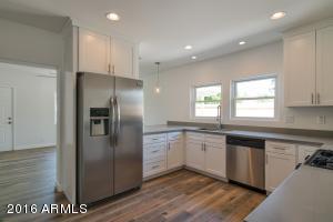 506 E Cheery Lynn Rd, Phoenix, AZ 85012 photo 14