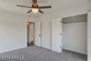 506 E Cheery Lynn Rd, Phoenix, AZ 85012 photo 10