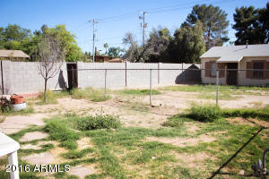 1725 Earll Dr, Phoenix, AZ 85016 photo 12