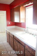 1725 Earll Dr, Phoenix, AZ 85016 photo 4
