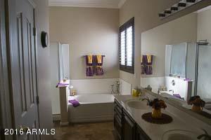 1390 E Jasper Dr, Gilbert, AZ 85296 photo 16