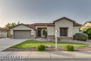 4442 E Palmdale Ln, Gilbert, AZ 85298 photo 4