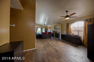 4505 E Sandia St, Phoenix, AZ 85044 photo 3