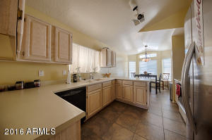 4505 E Sandia St, Phoenix, AZ 85044 photo 5