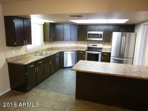 1607 W Behrend Dr, Phoenix, AZ 85027 photo 2