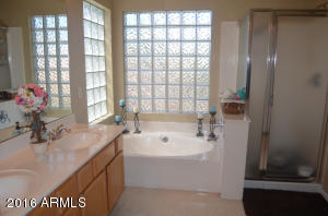 1136 E Baylor Ln, Gilbert, AZ 85296 photo 22
