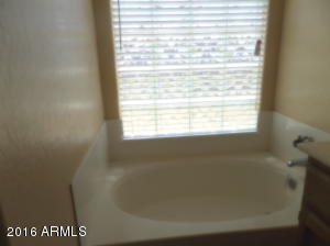 2035 E Helena Dr, Phoenix, AZ 85022 photo 9