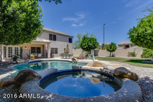 631 N Hawk Cir, Gilbert, AZ 85234 photo 46