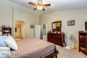 631 N Hawk Cir, Gilbert, AZ 85234 photo 27