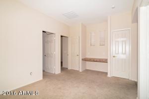 6332 S Sky Ct, Gilbert, AZ 85298 photo 11