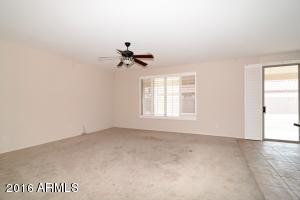 6332 S Sky Ct, Gilbert, AZ 85298 photo 5