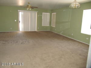 668 S Roca St, Gilbert, AZ 85296 photo 2