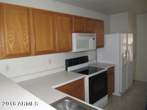 668 S Roca St, Gilbert, AZ 85296 photo 3