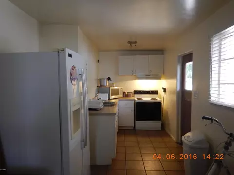 334 S Hobson --, Mesa, AZ 85204 photo 4