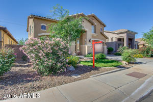 2675 E Blue Spruce Ln, Gilbert, AZ 85298 photo 2
